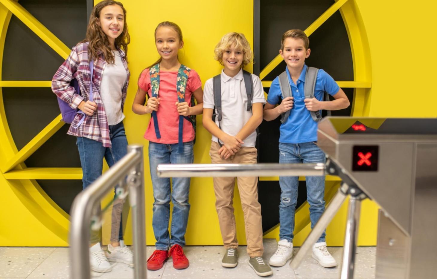 Moderne Büroräume mit professioneller Ausstattung für Budgetberatung